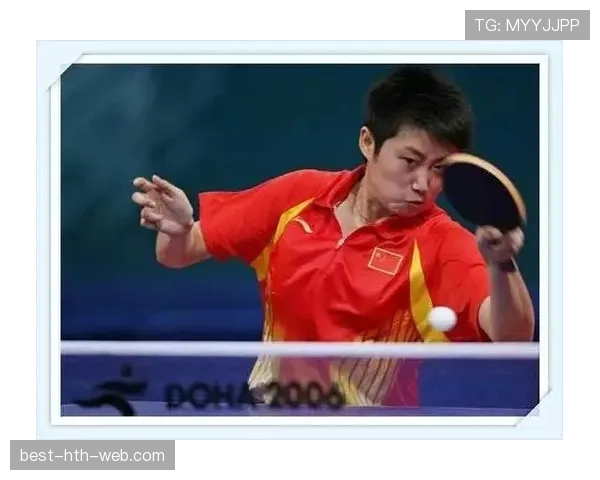 双重触球规则详解：开球或发球后连续触球是否构成犯规